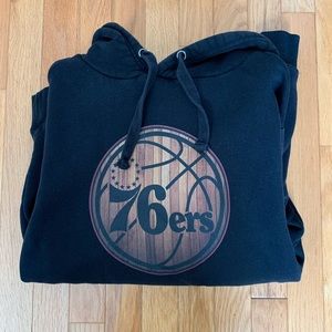 Philadelphia 76ers Black Men’s Medium Hoodie